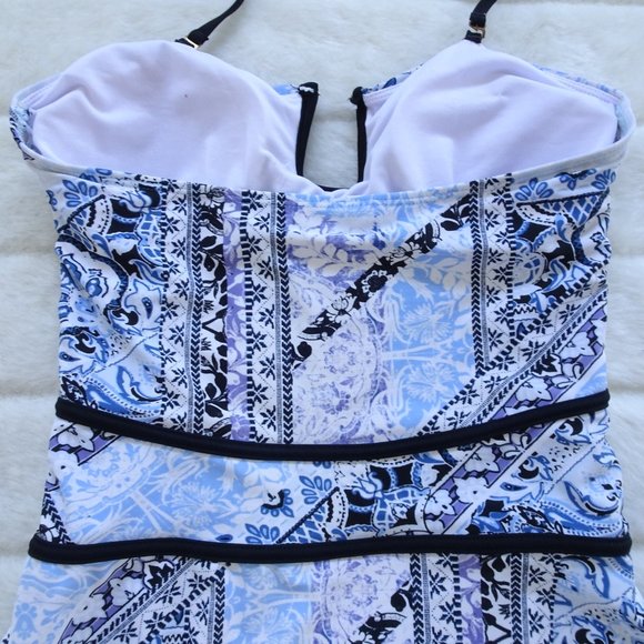 Adore Me Black & Blue One Piece Swimsuit Medium - Picture 7 of 11